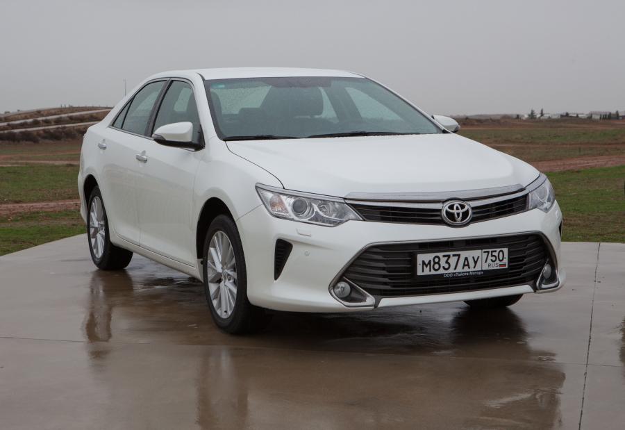  Toyota Camry 2014 года  (CIS) (фото 1 из 41)